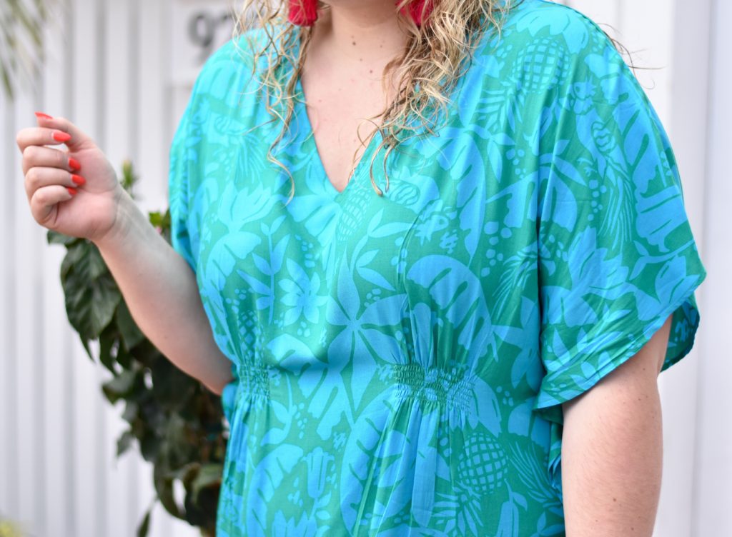 Plus Size Vacation Ready with Liz Louize - Curls and Contours