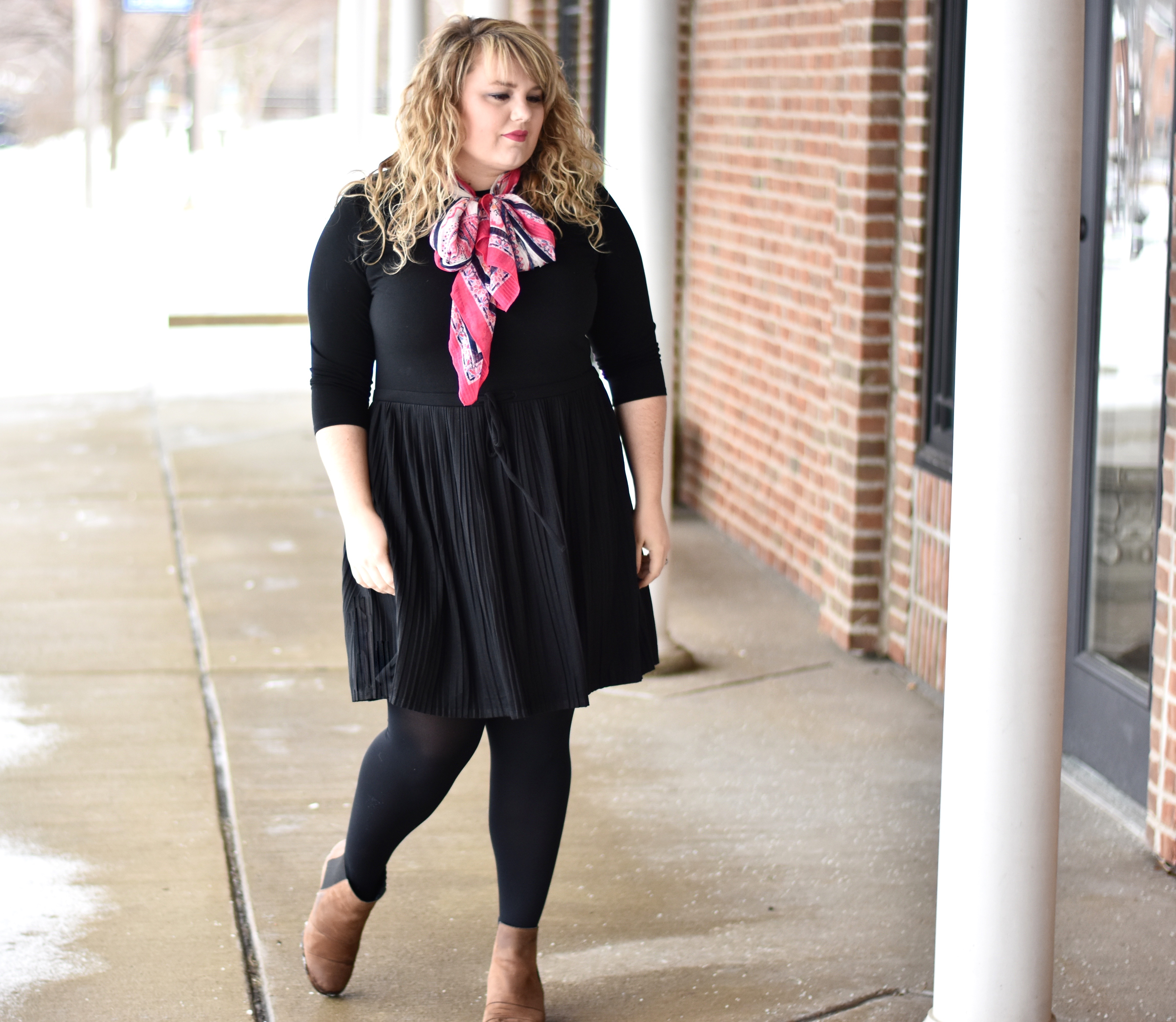 Touch of Spring Style with J.Jill. J.Jill is a brand known for creating relaxed upscale clothing for any women. In this post I am sharing some new pieces that will bring your winter wardrobe into spring.