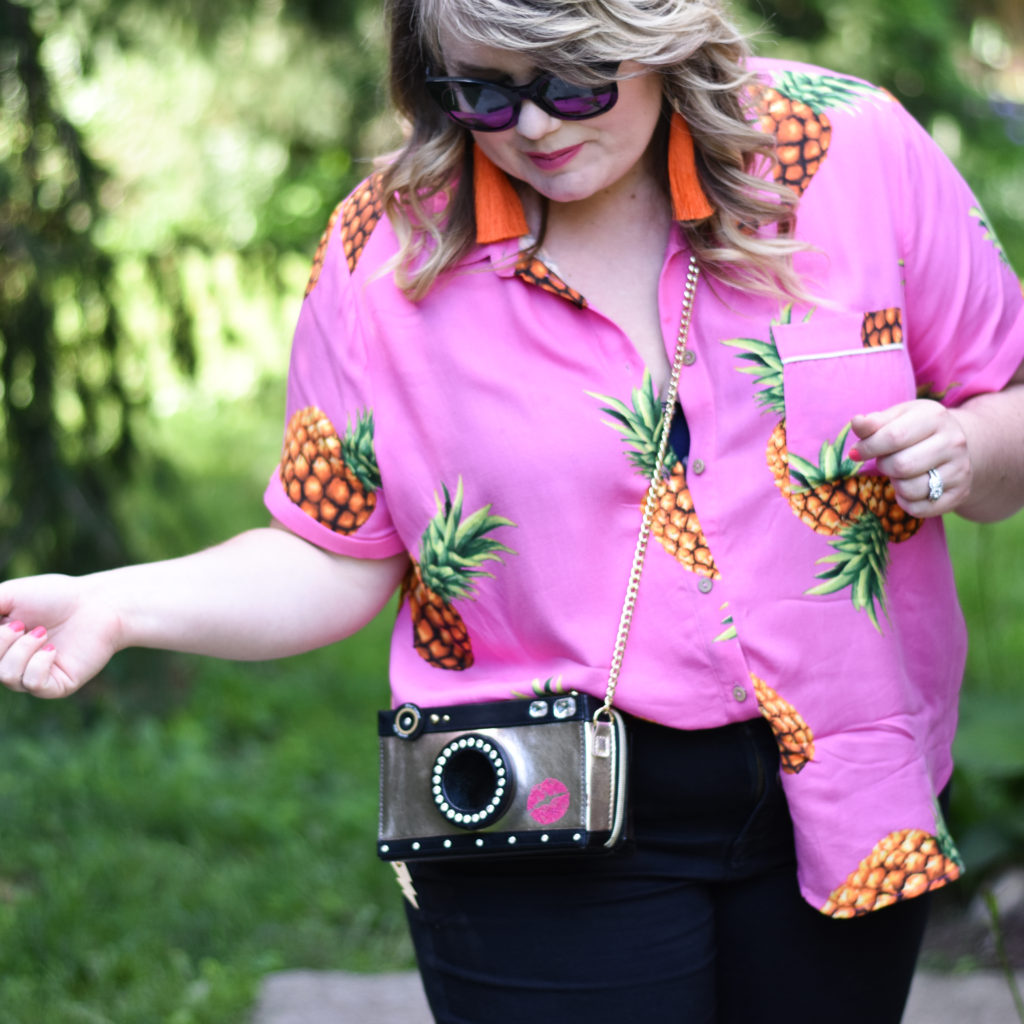 Print Play - Tourist Edition. Sharing a Forever 21 pineapple top, and a fun way I styled a "Cheesy Tourist" look! I love playing with different outfit theme