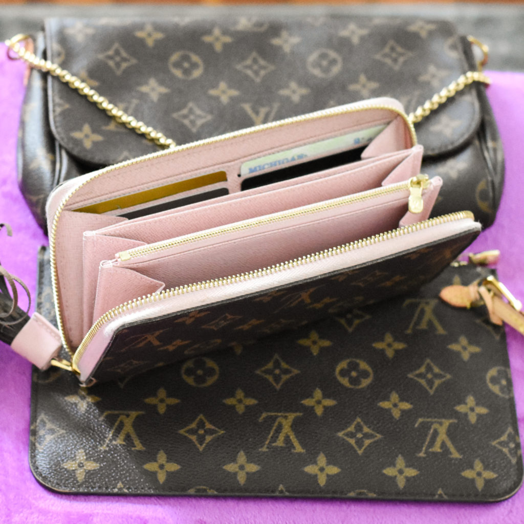 Louis Vuitton Zippy Wallet Review. In this post I am sharing a review of the Louis Vuitton Zippy Wallet in Monogram Canvas. 