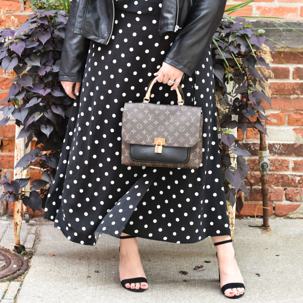 Summer Dresses for Fall. In this post I am sharing twelve summer dresses that are on clearence and work great for Fall! Shop them through the post. 