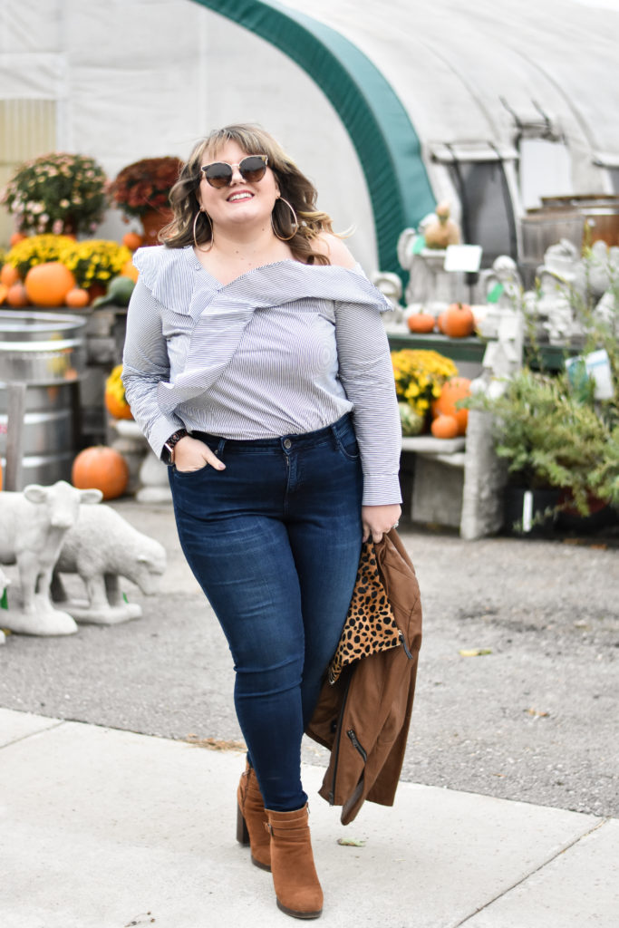 Stich Fix : The Winter Plus Edit. Sharing all about Stitch Fix subscription services, and how I styled my first Stitch Fix box. Stitch Fix Plus Size.
