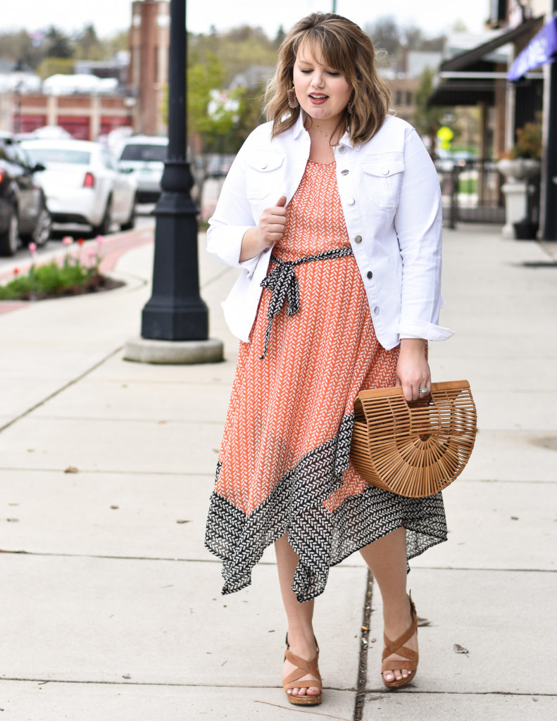 Dress With Confidence : The Avenue Edit. Mothers Day is right around the corner and I teamed up with Avenue to share a couple of Mothers Day looks. 