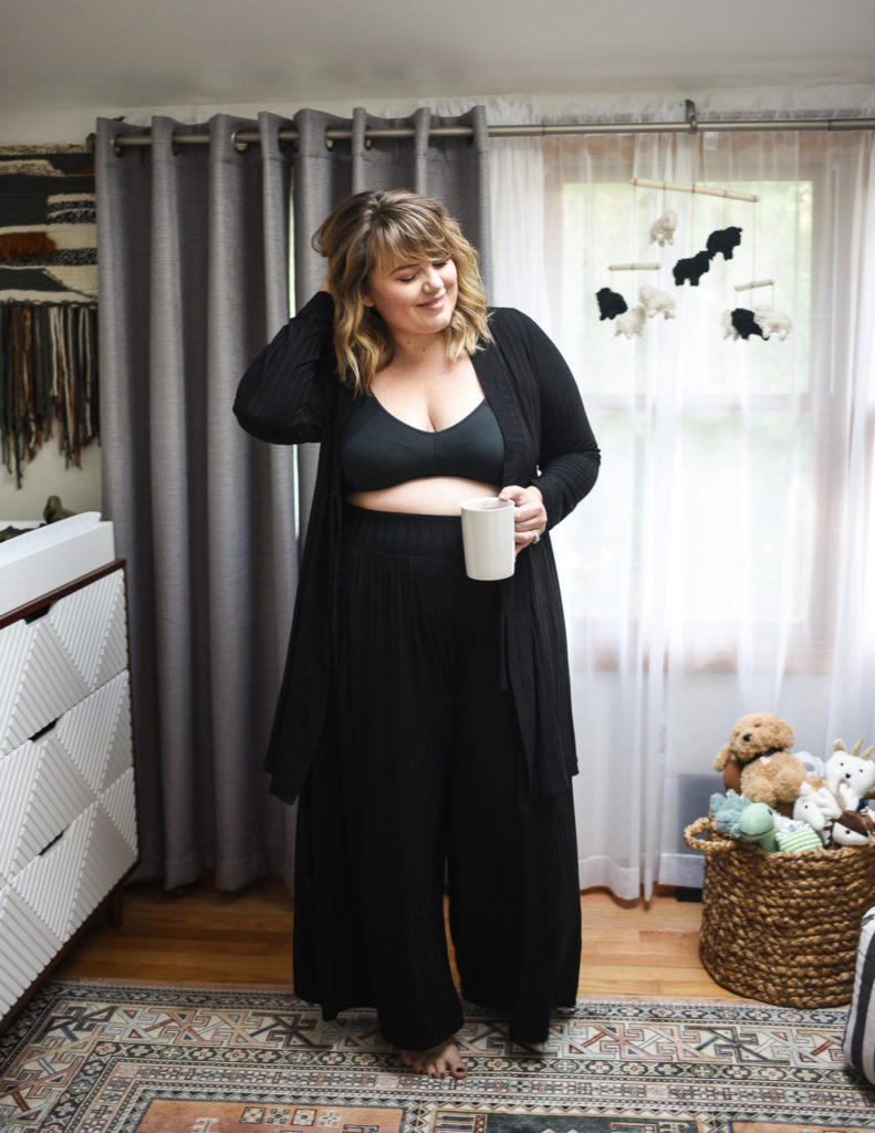 Lane Bryant Nursing Collection. Sharing a review of the plus size nursing collection at Lane Bryant, sharing the features and fit of this specialty bra line