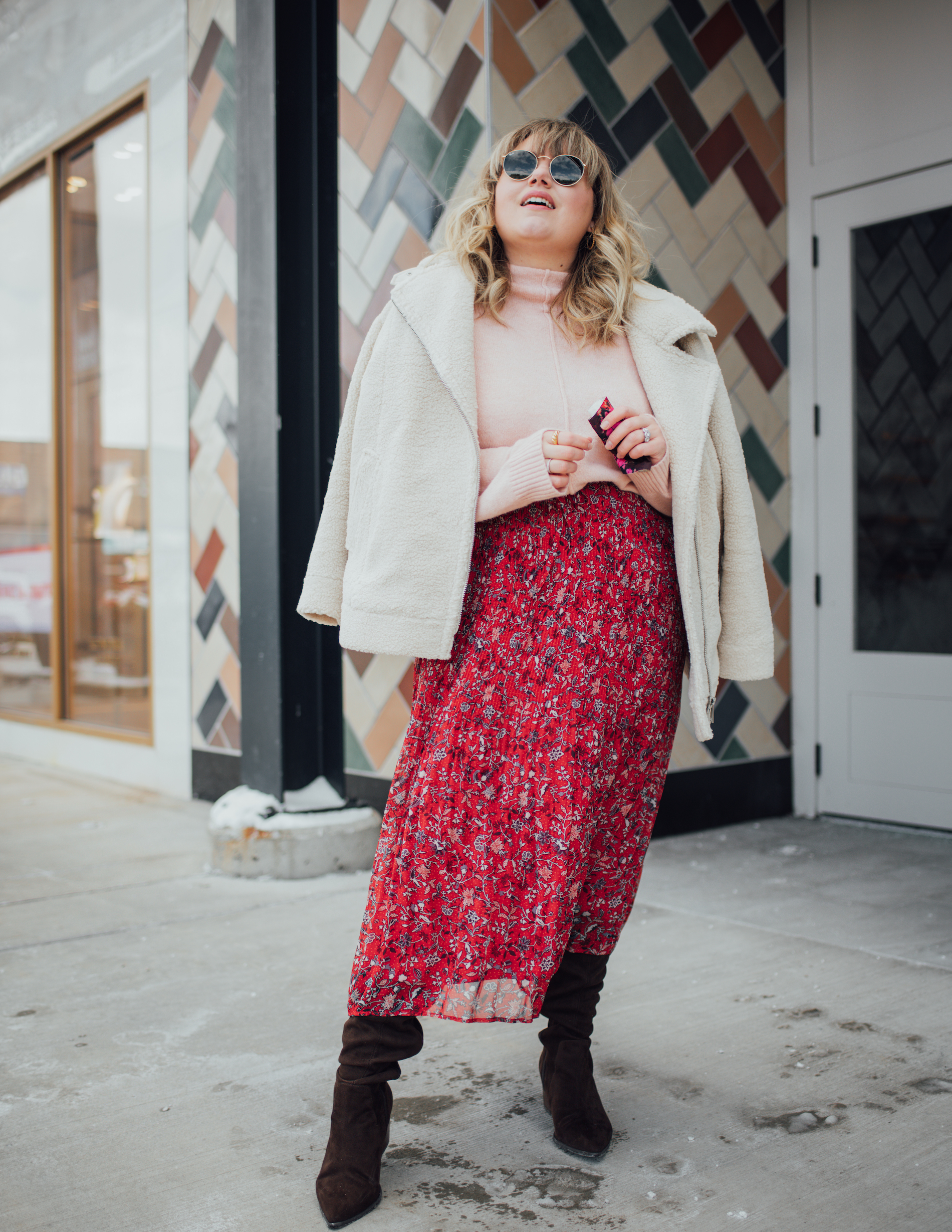 Shopping your closet during a pandemic can be like revisiting the past. In todays post I am challenging you to pull out past favorite outfits. 