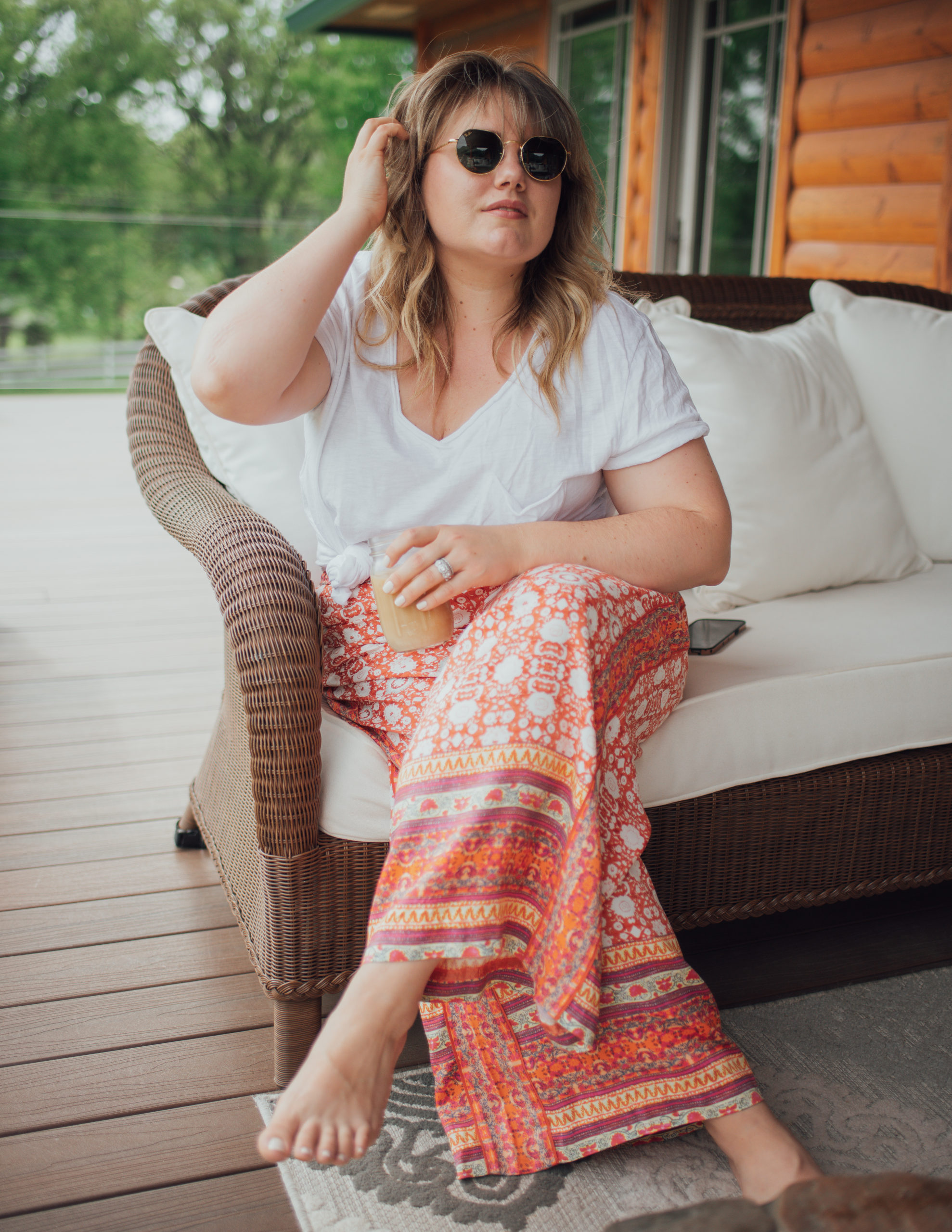 Wide leg pants for summer! I love this plus size pair from Anthropologie, printed pants for summer are fabulous and such a chic outfit maker!