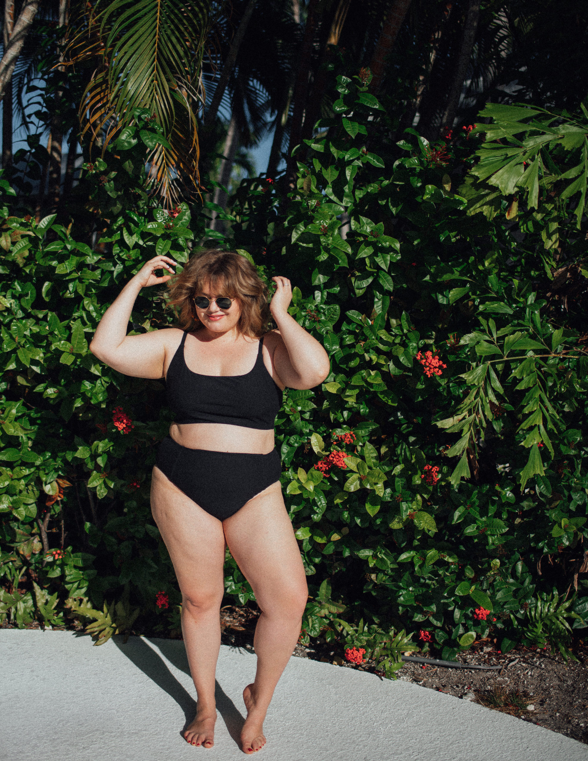 Sharing a plus size black bikini from Andie Swim. Black bikinis are great because they are so versatile for the summer months! 