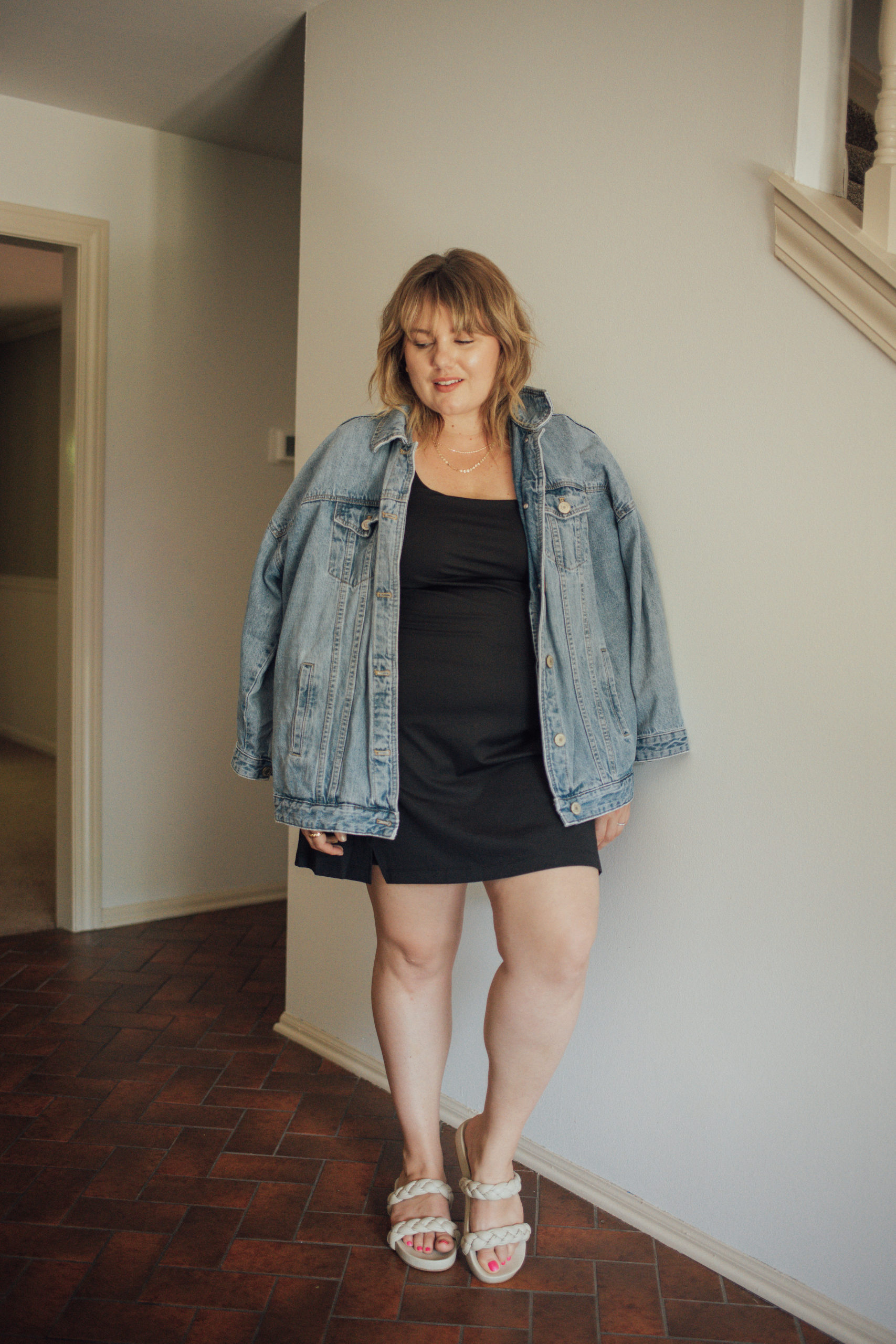 Sharing a look at the Athletic Dress trend and where you can shop for chic plus size options! Built in bra and shorts means super comfy! 