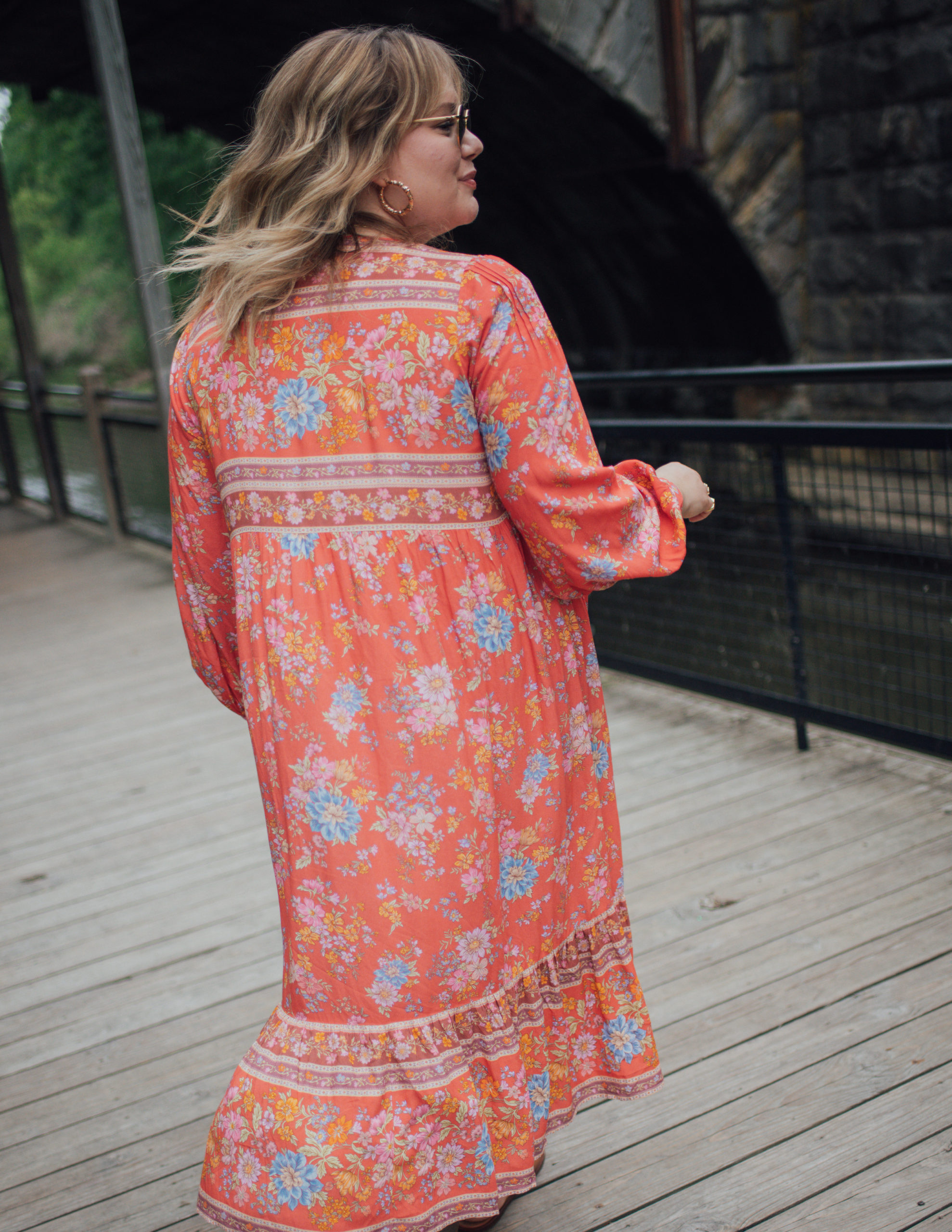 Sharing an early fall outfit idea, for plus size boho style lovers. This is a look that is easy to recreate and looks good on everyone!