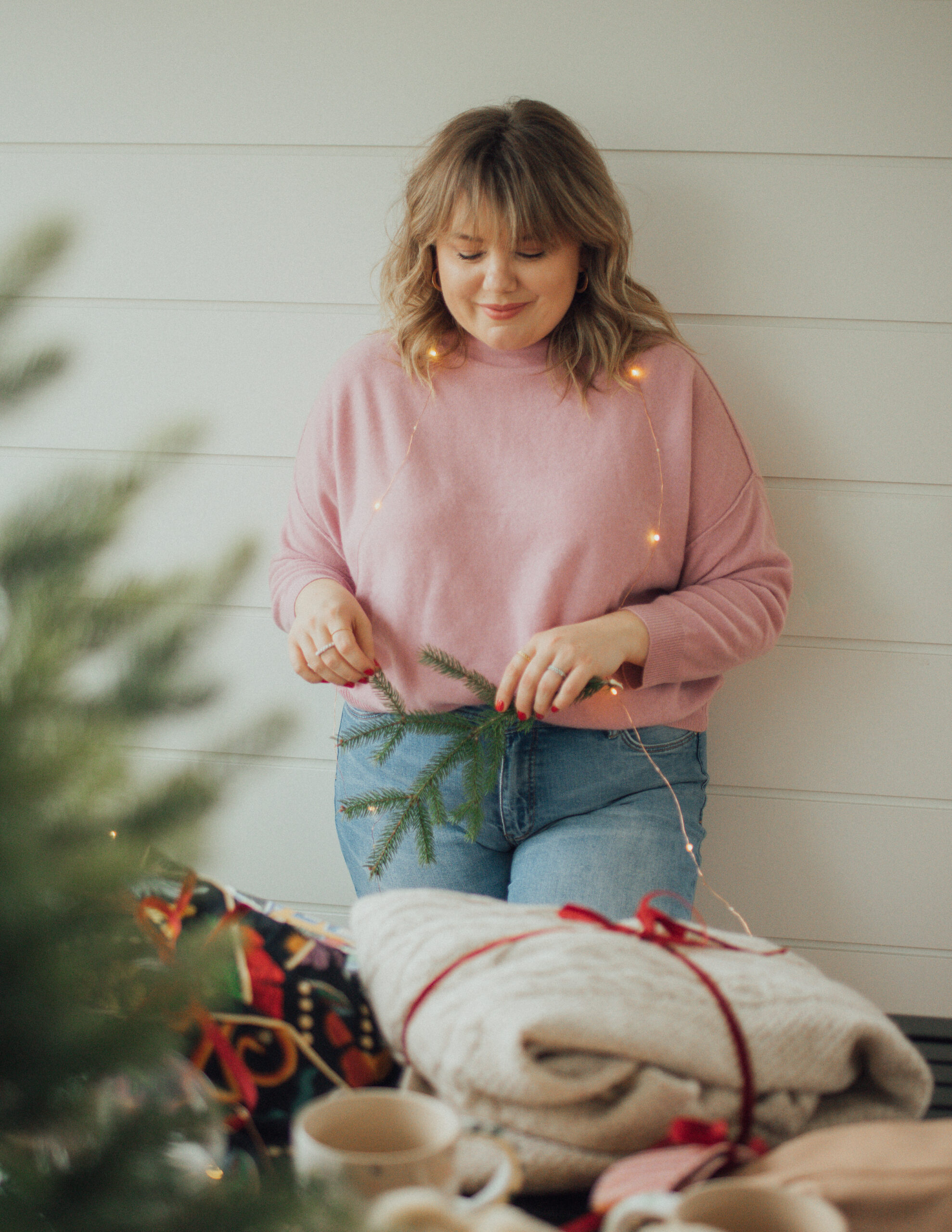 Sharing some of the seasons best gifts from Anthropologie. This year Anthro has some of the best gifts for the fashion girl in your life. 